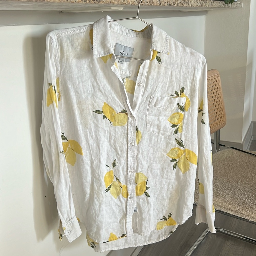 Rails linen button down top with lemons
